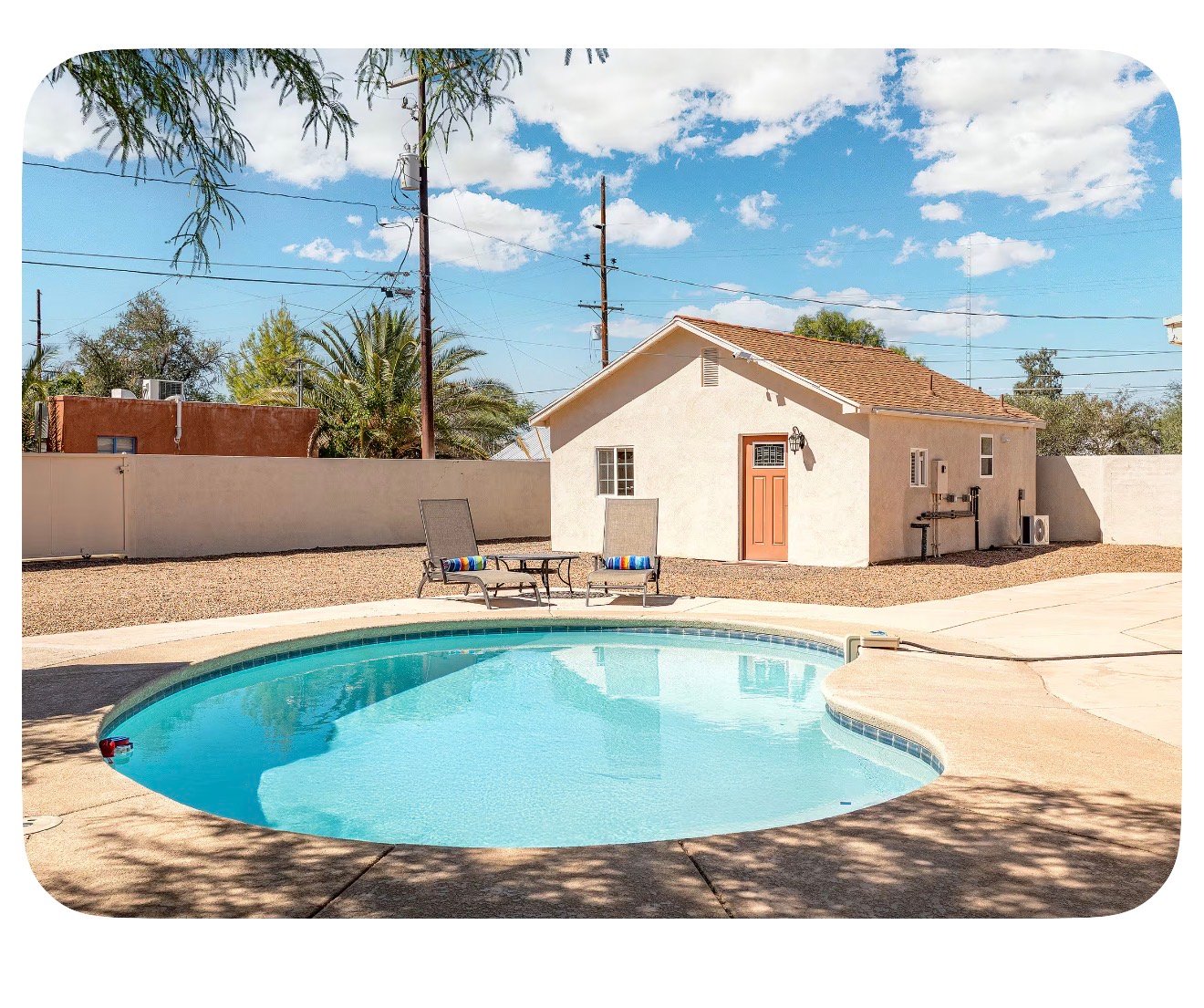 Tucson House: 2502 E La Cienega Dr