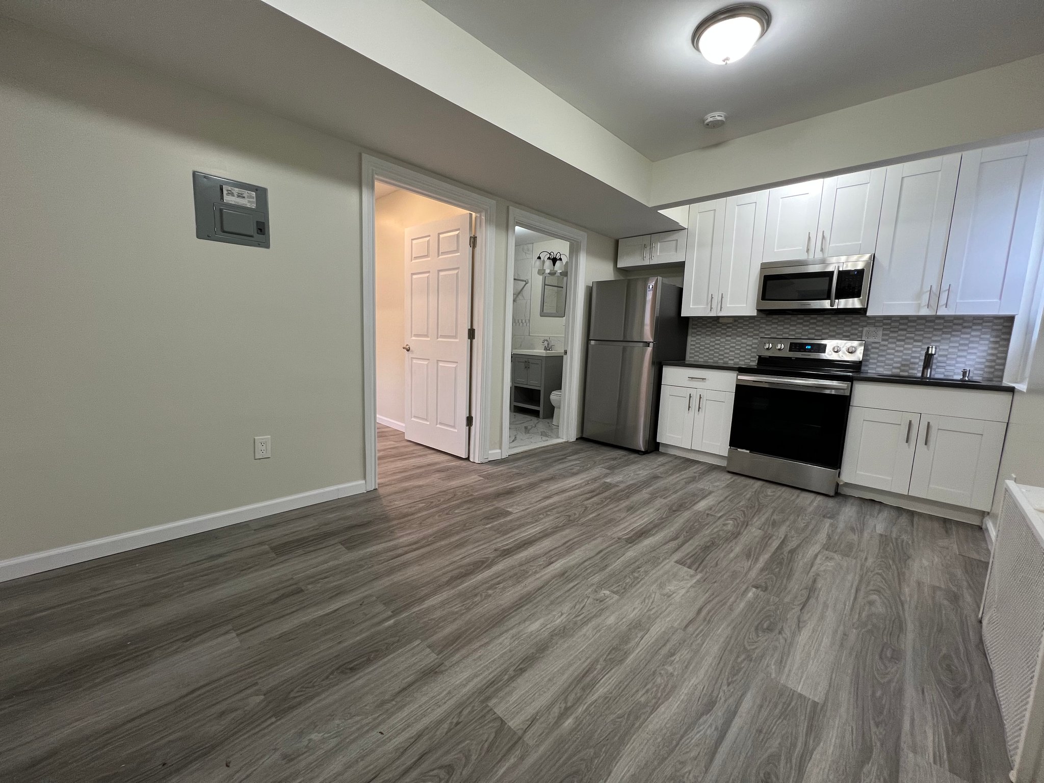 Brooklyn Apartment: 1122 Ocean Ave