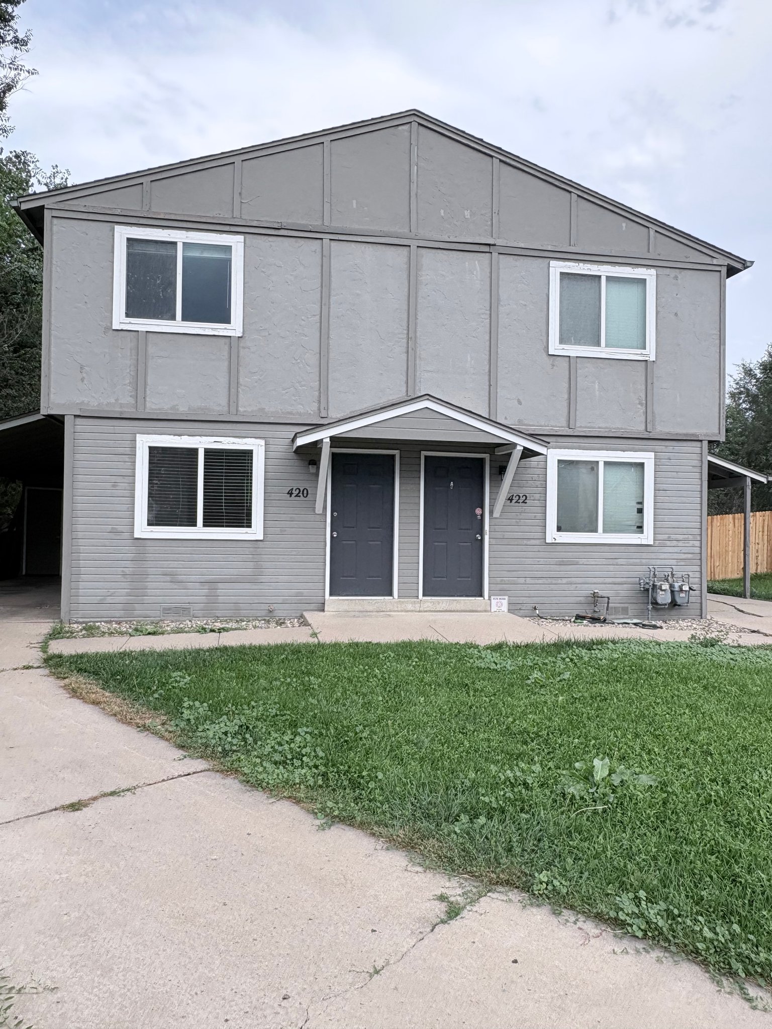 Lakewood Townhome: 420 S. Fenton Street