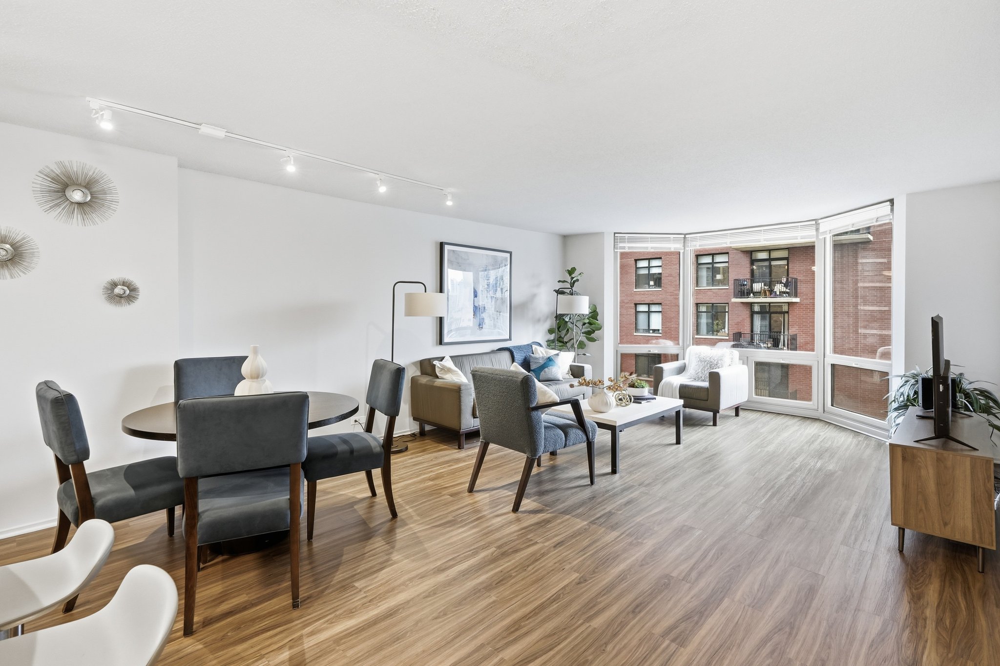 Chicago Condo: 1134 N Dearborn St