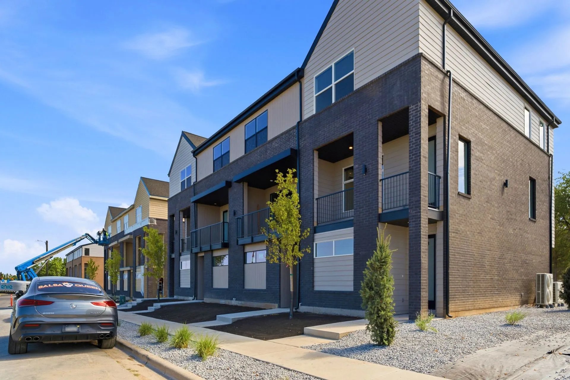 Woods Cross Townhome: 1950 S 525 W