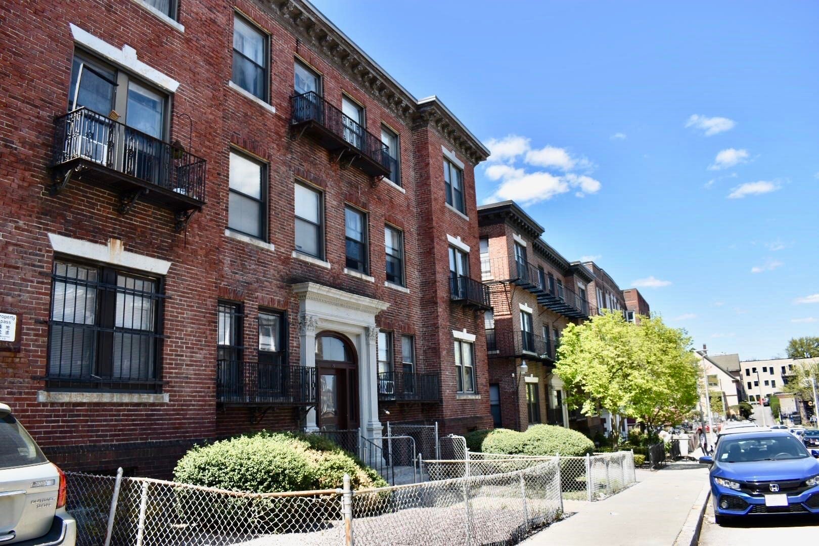 Allston Single Room: 46 park Vale Ave