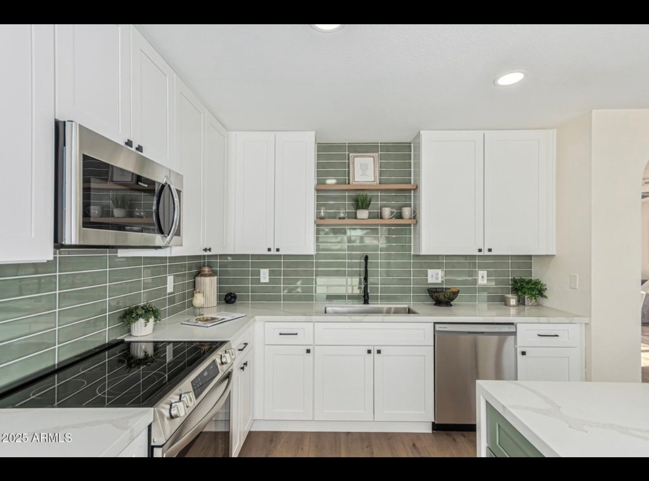 Surprise House: 13862 W Fargo Dr