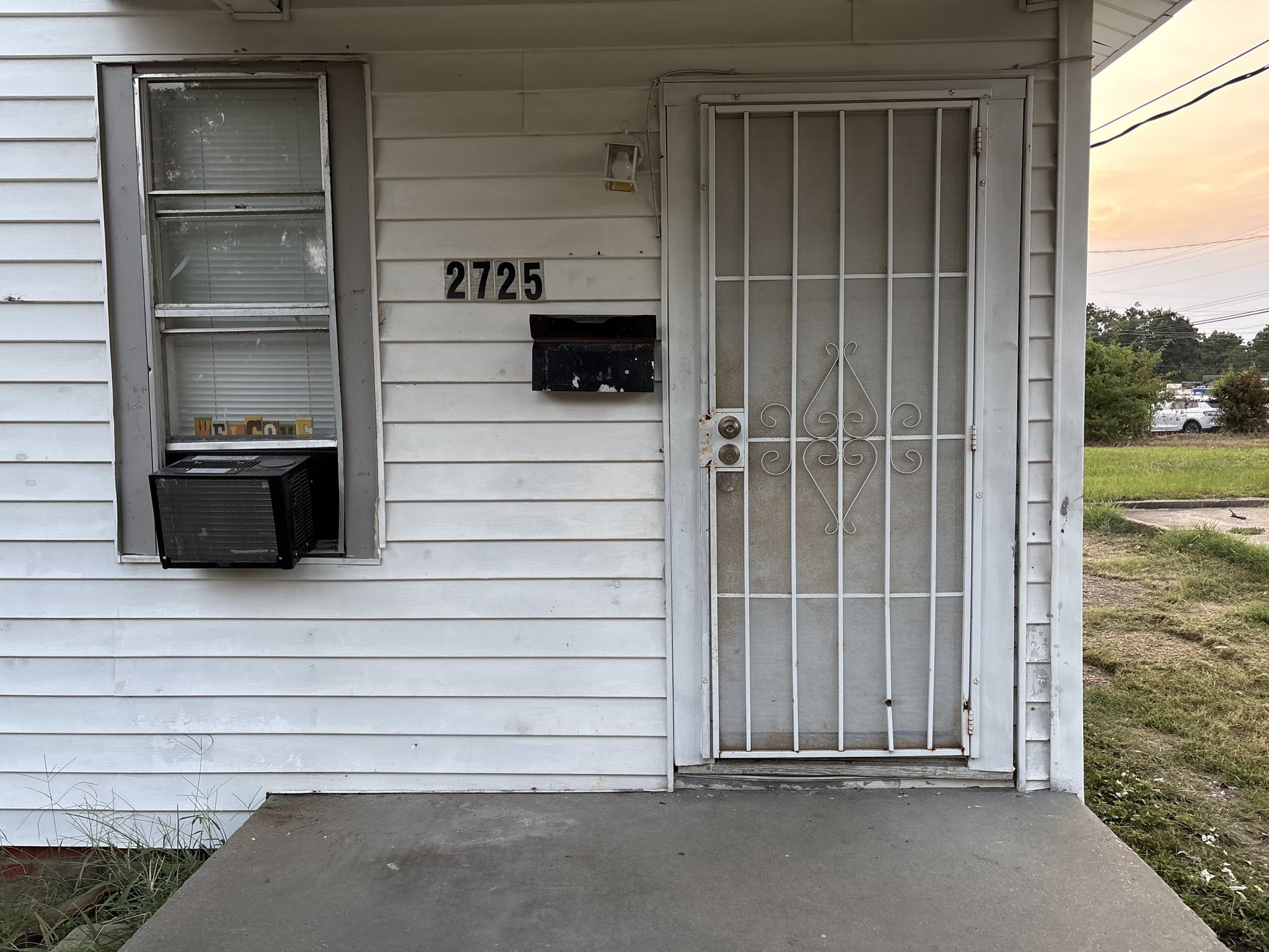 Jackson Multiplex: 2725 Lilly Street