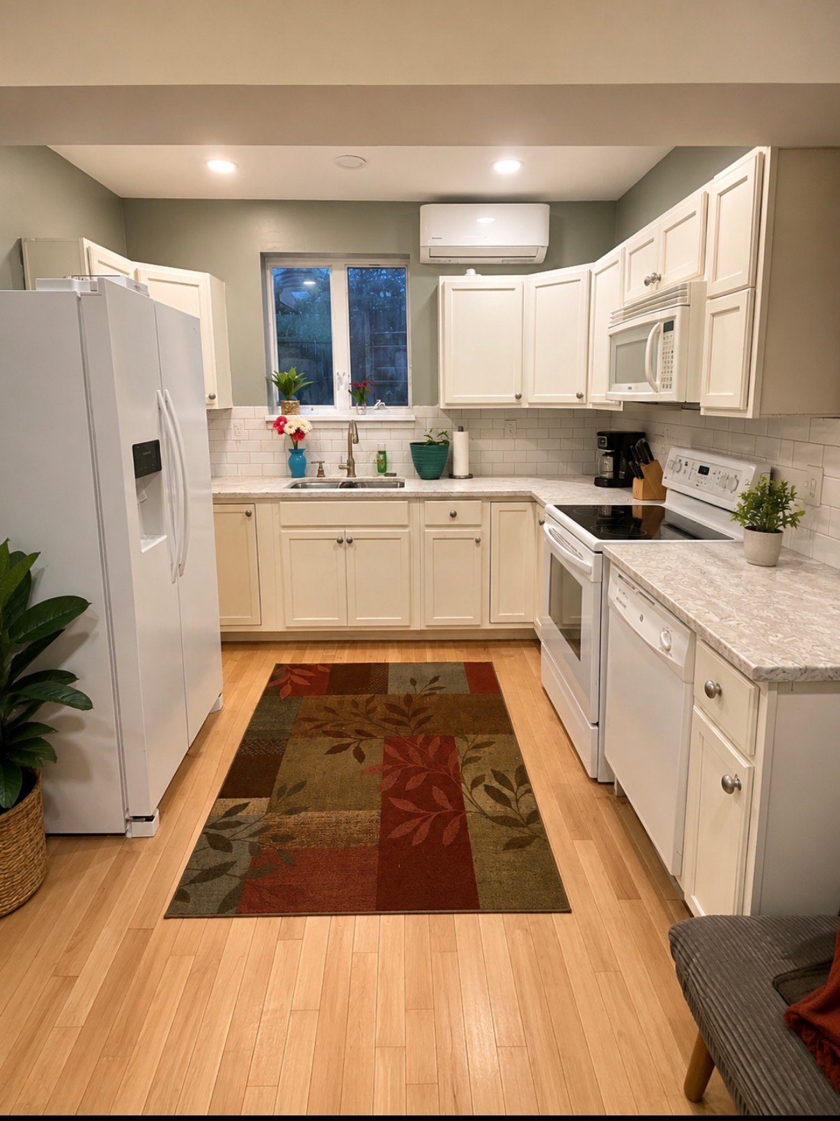 Providence Apartment: 108 Spruce St