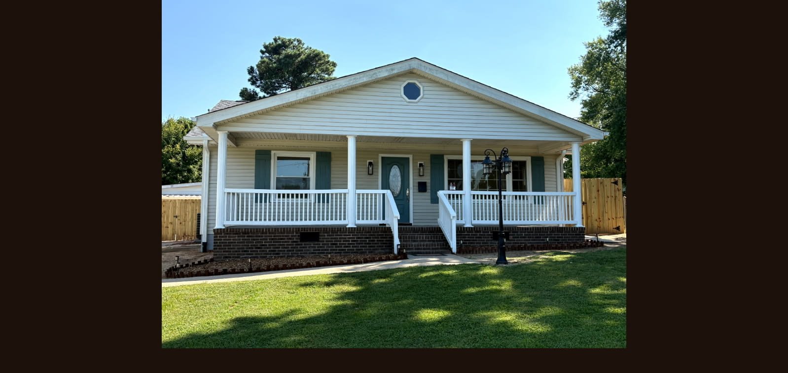 Franklinton House: 906 E Green St