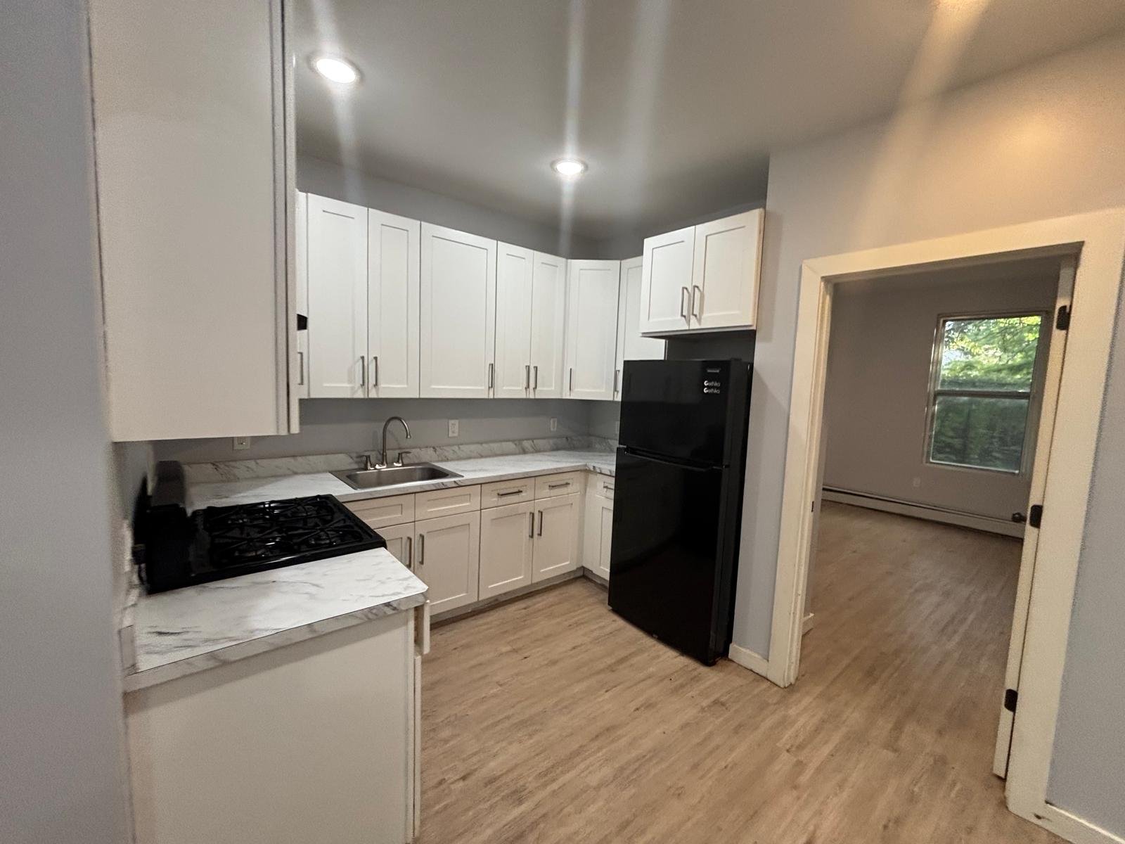 Jersey City Apartment: 177 Van Nostrand Ave.