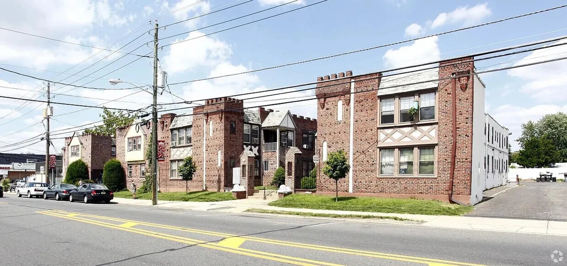 Haddon Apartment: 1115 White Horse Pike