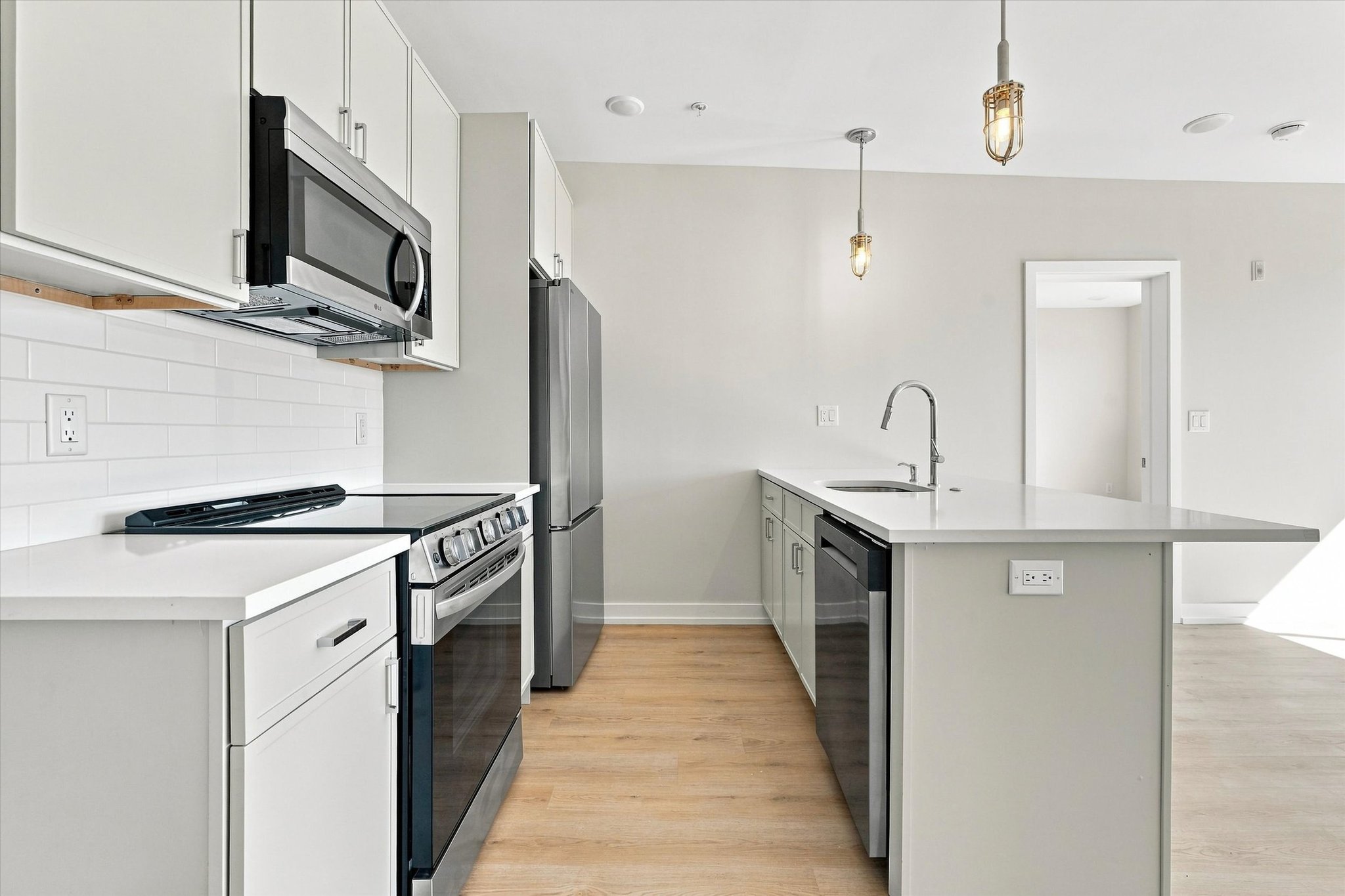 Philadelphia Apartment: 2523 N Fairhill St