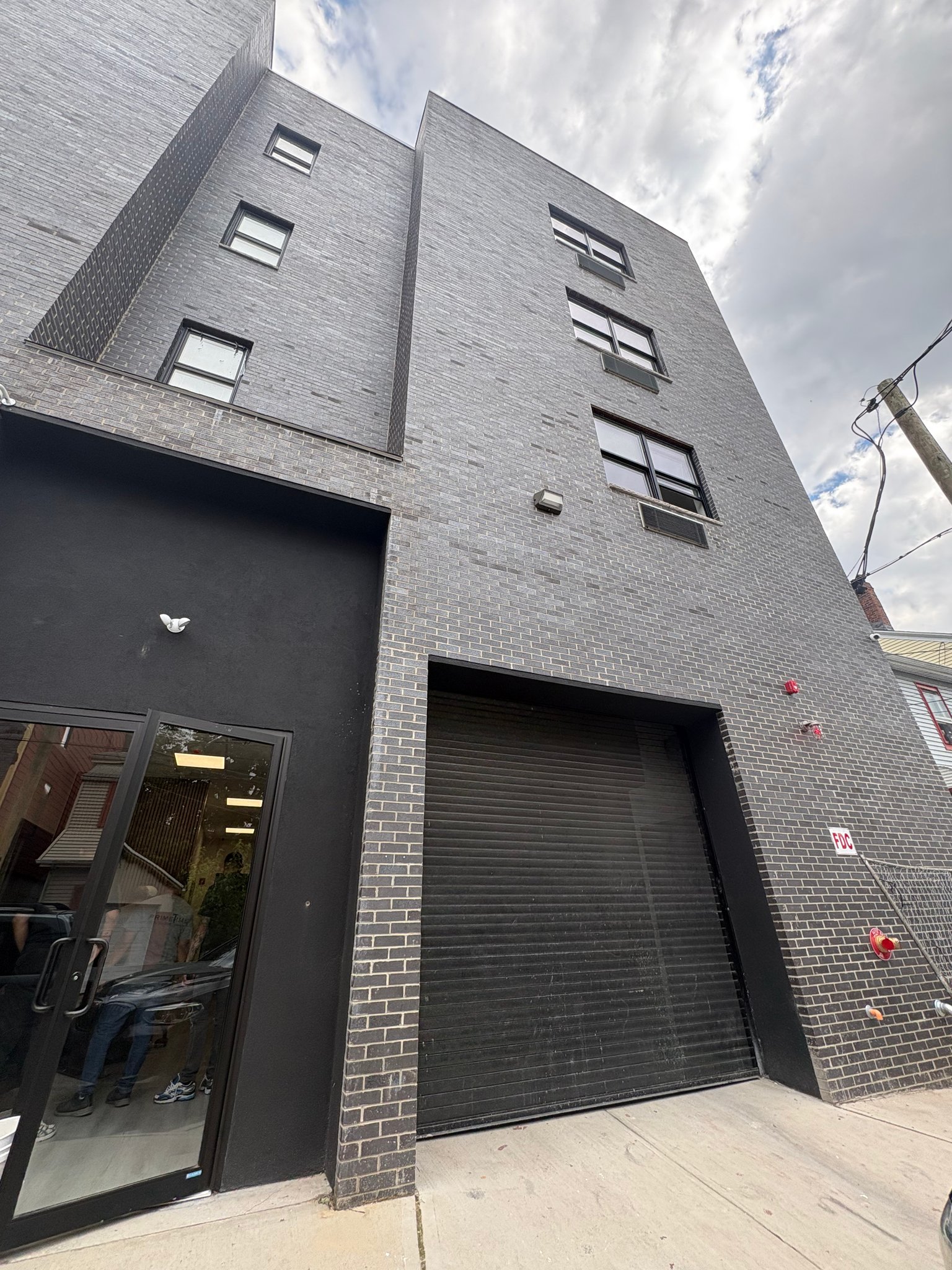 Paterson Apartment: 455 Summer St