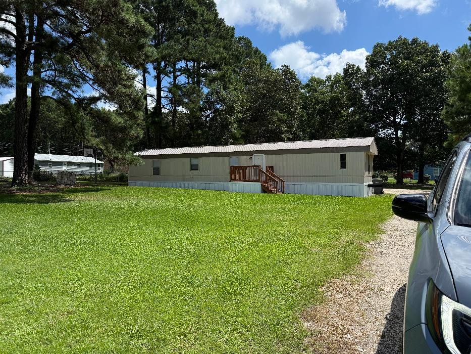 Lumberton House: 51 Beverly Circle