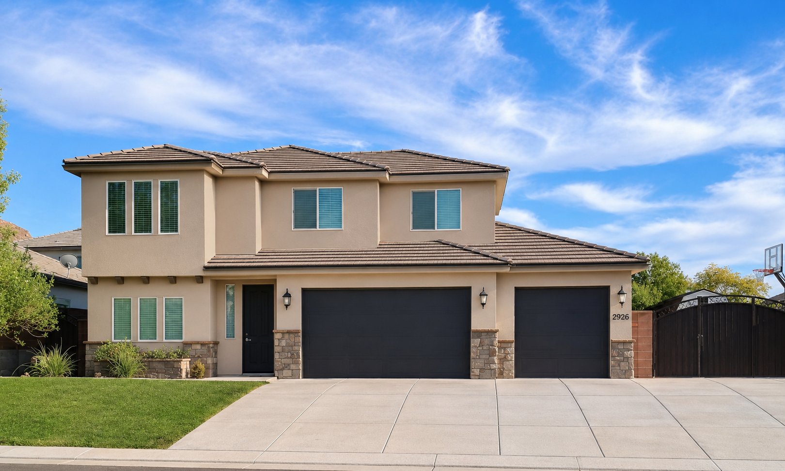 ST GEORGE House: 2926 E 3460 S