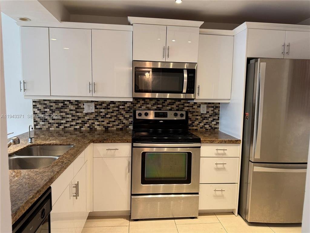 Davie Condo: 1831 Sabal Palm Dr