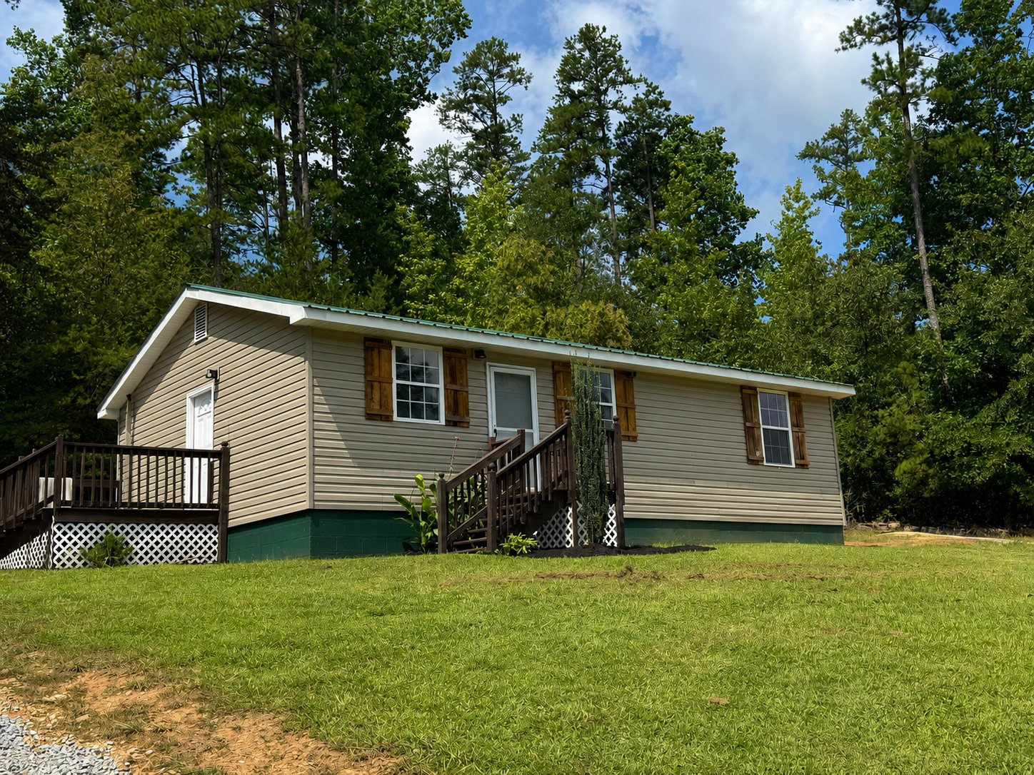 Spartanburg House: 111 Mintz Rd