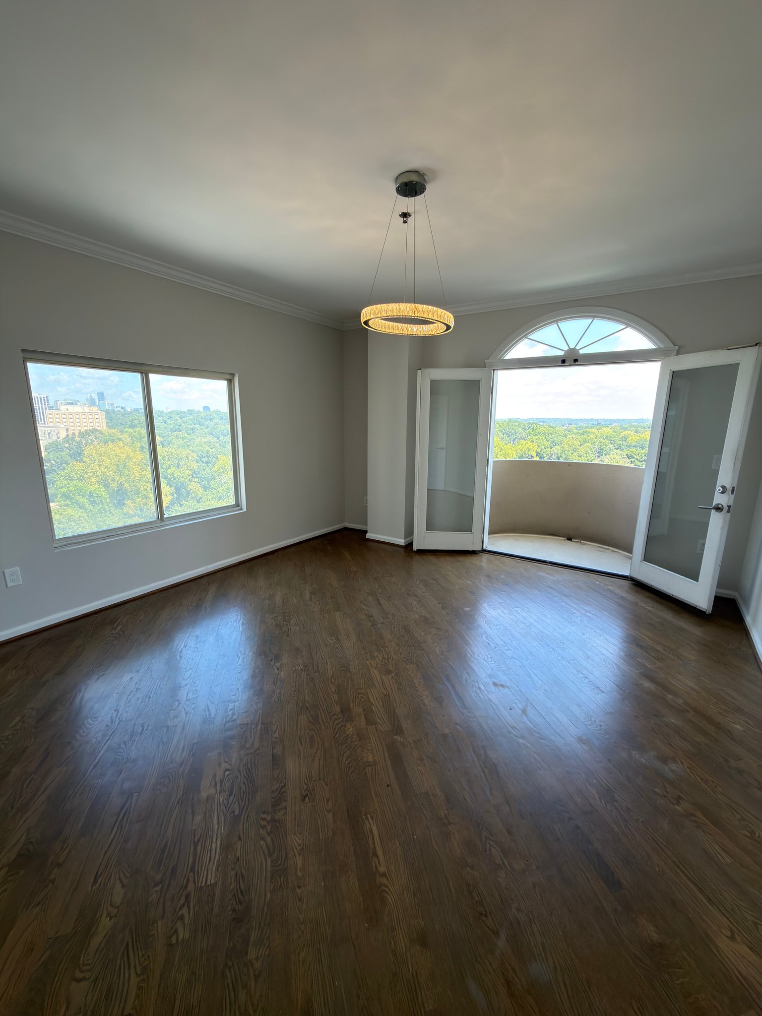 Atlanta Condo: 2161 Peachtree Rd NW