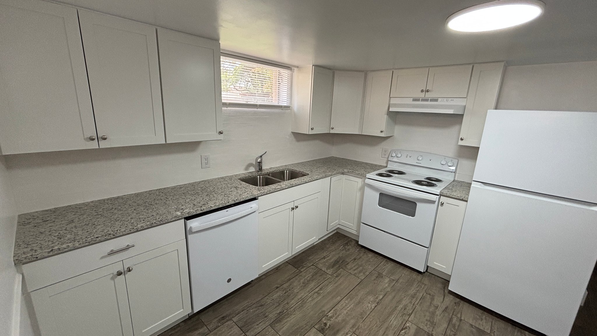 Orem House: 528 E 400 N
