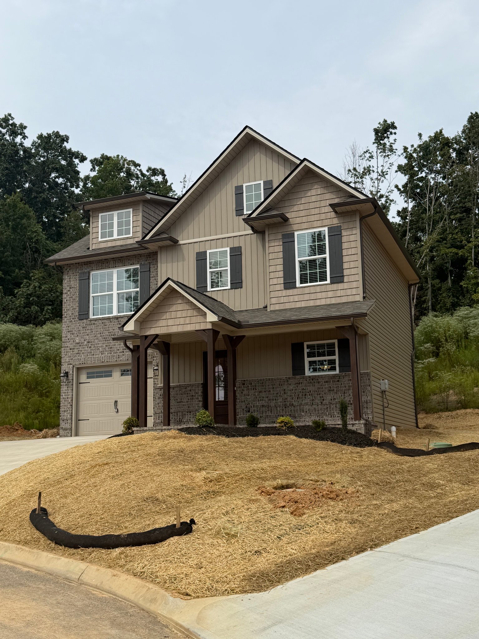 Knoxville House: 2632 Parkers Meadow Ln