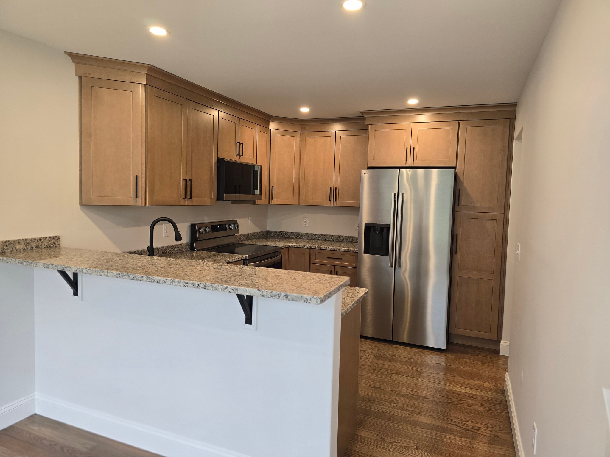 Litchfield Townhome: 1 Dutch Drive