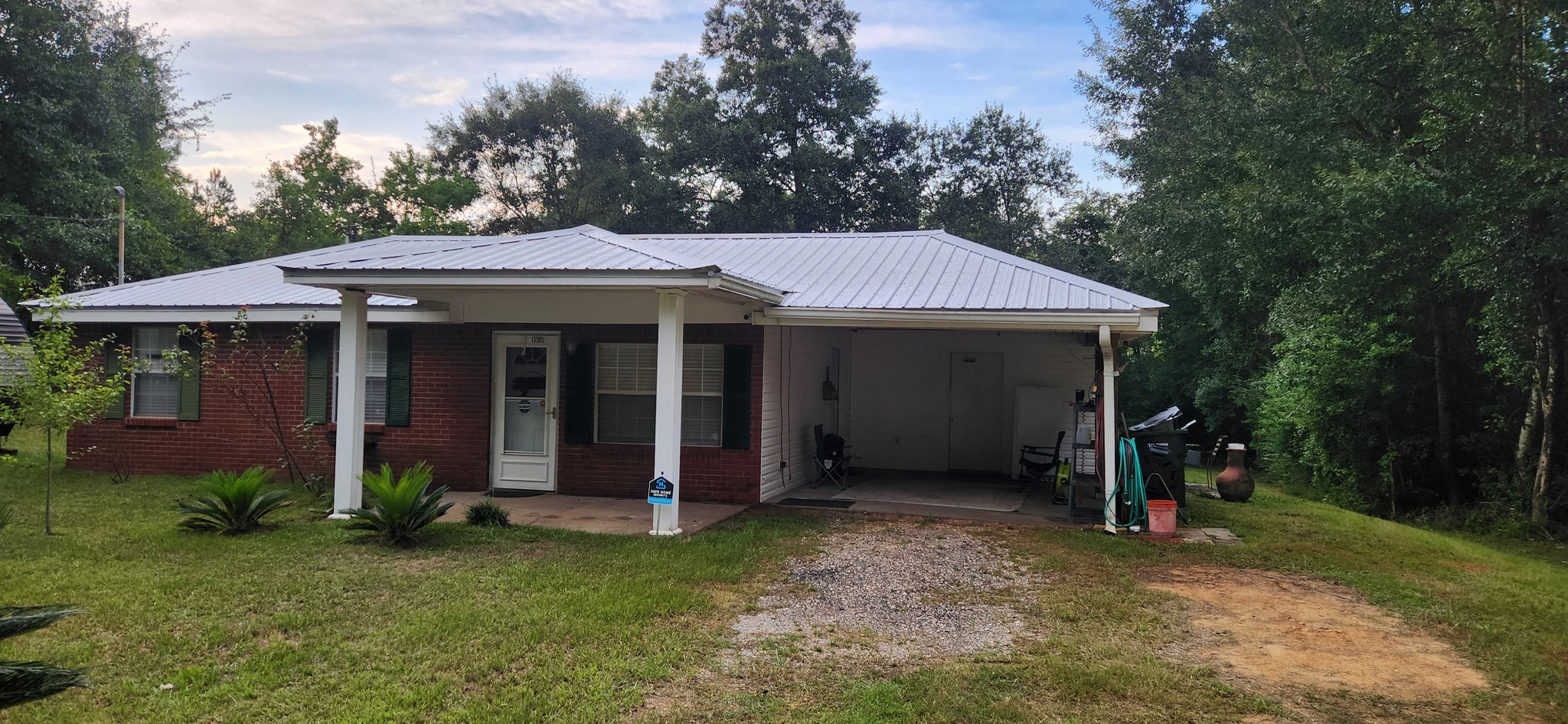 Summerdale House: 13509 Old County Road 32