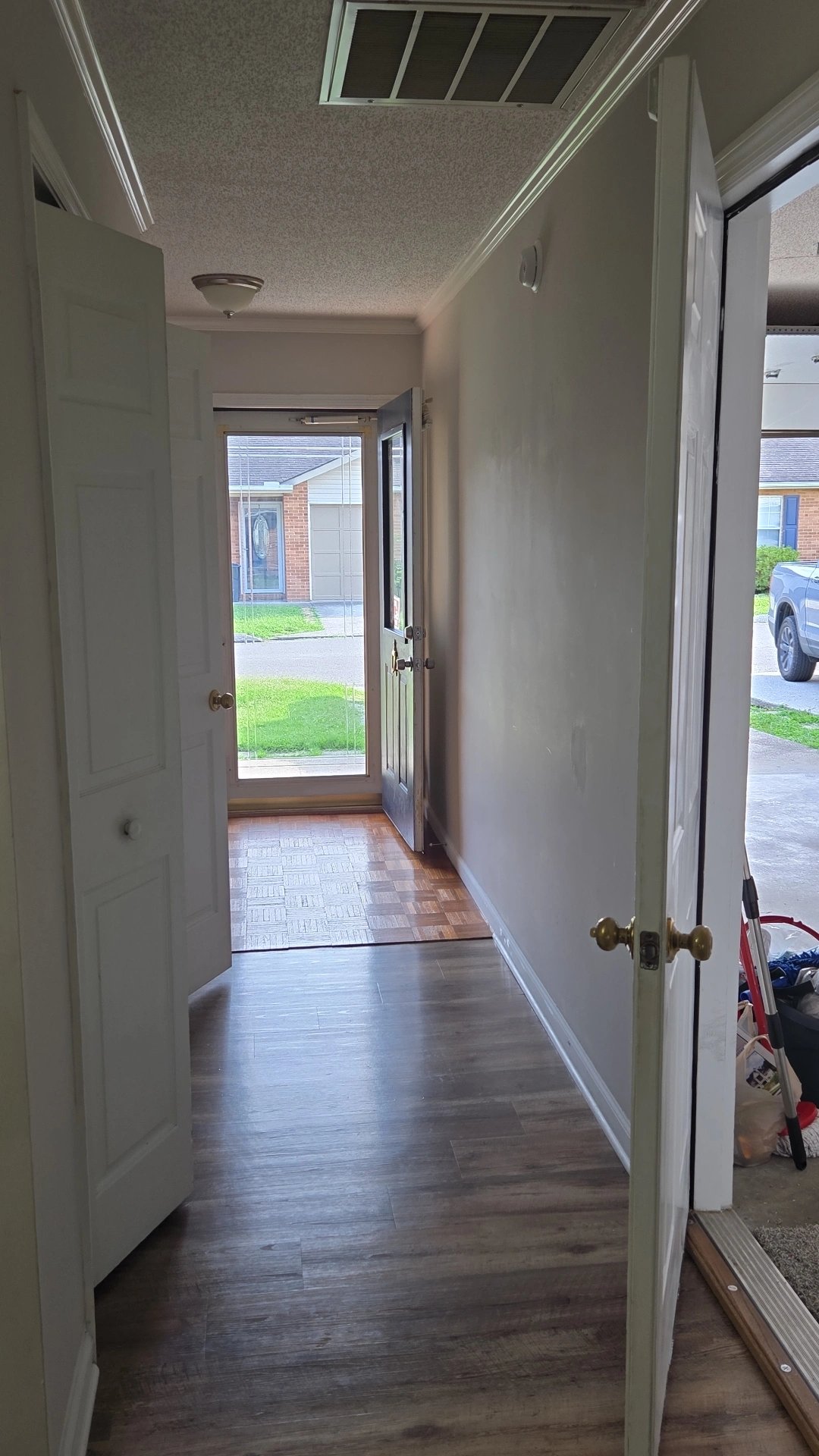 Powell Condo: 7908 Eldin Way