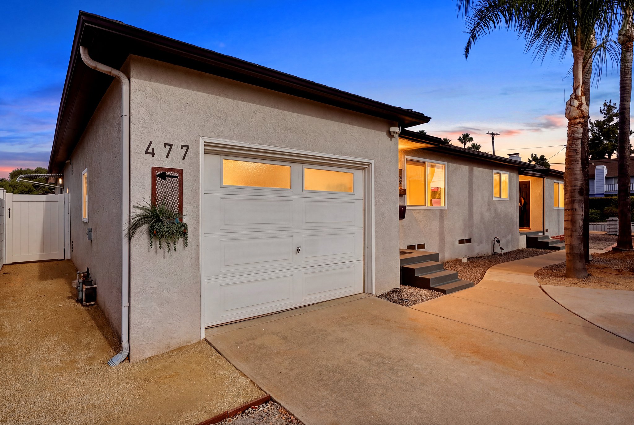 El Cajon Condo: 477 Taft Ave