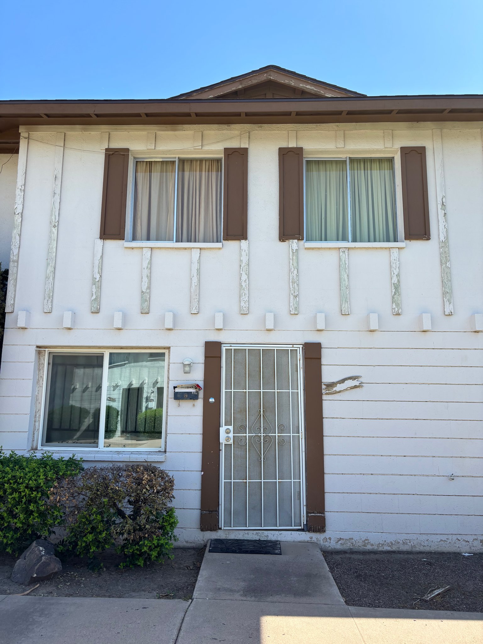 Phoenix Townhome: 7130 W Hazelwood St