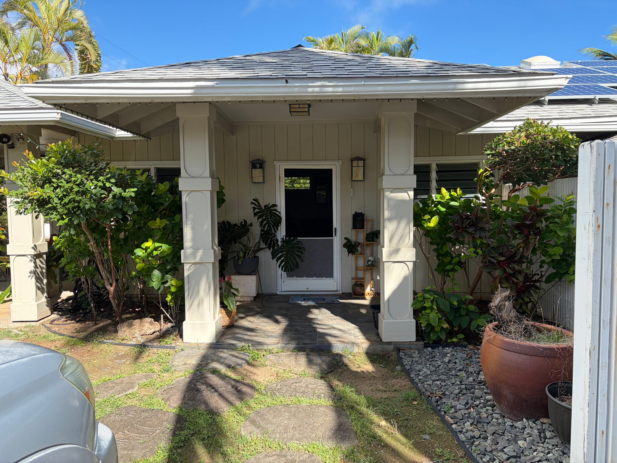 Kailua House: 4 South Kalaheo Ave