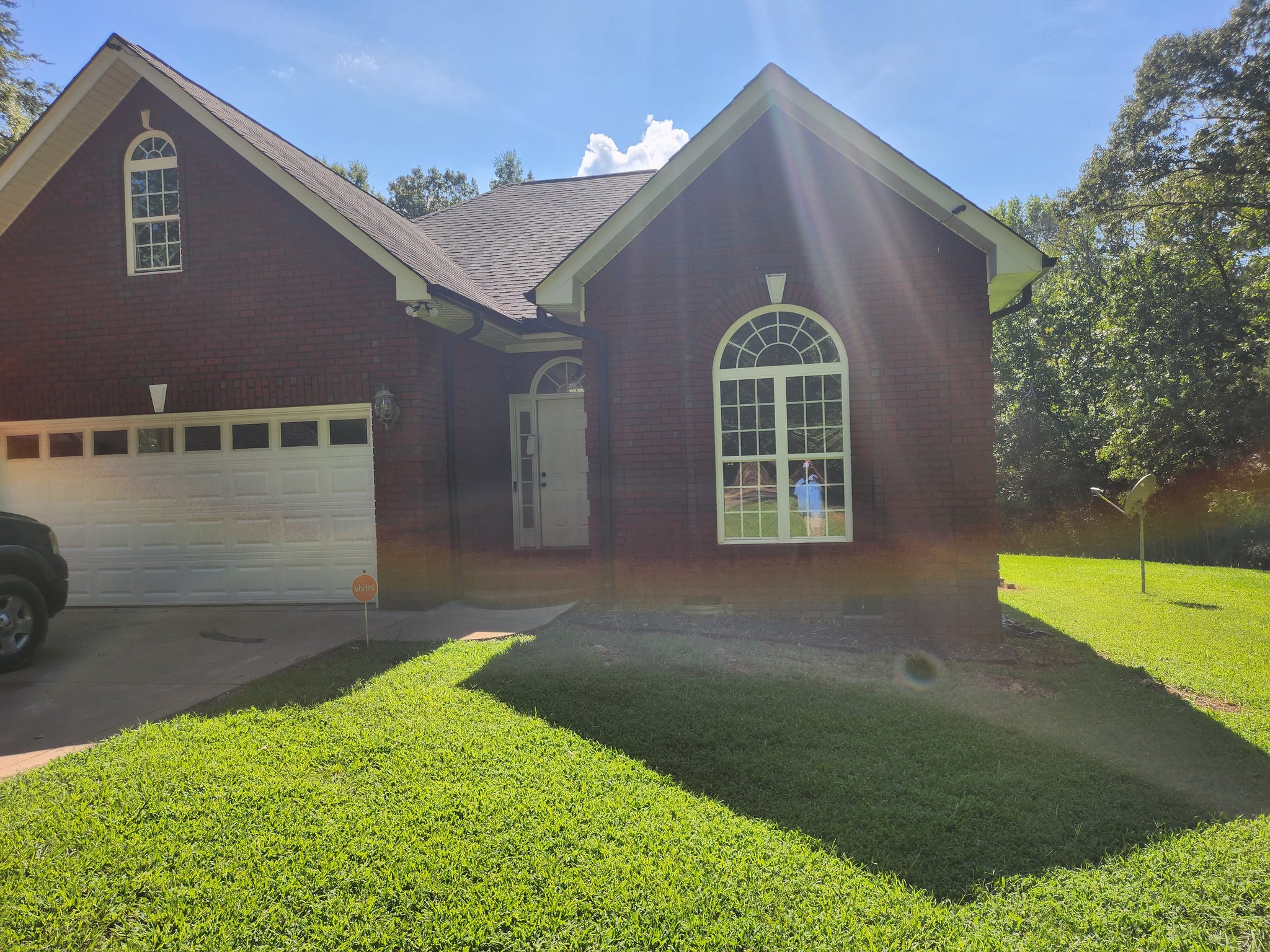 Concord House: 2847 Mt.Pleasent.Road North