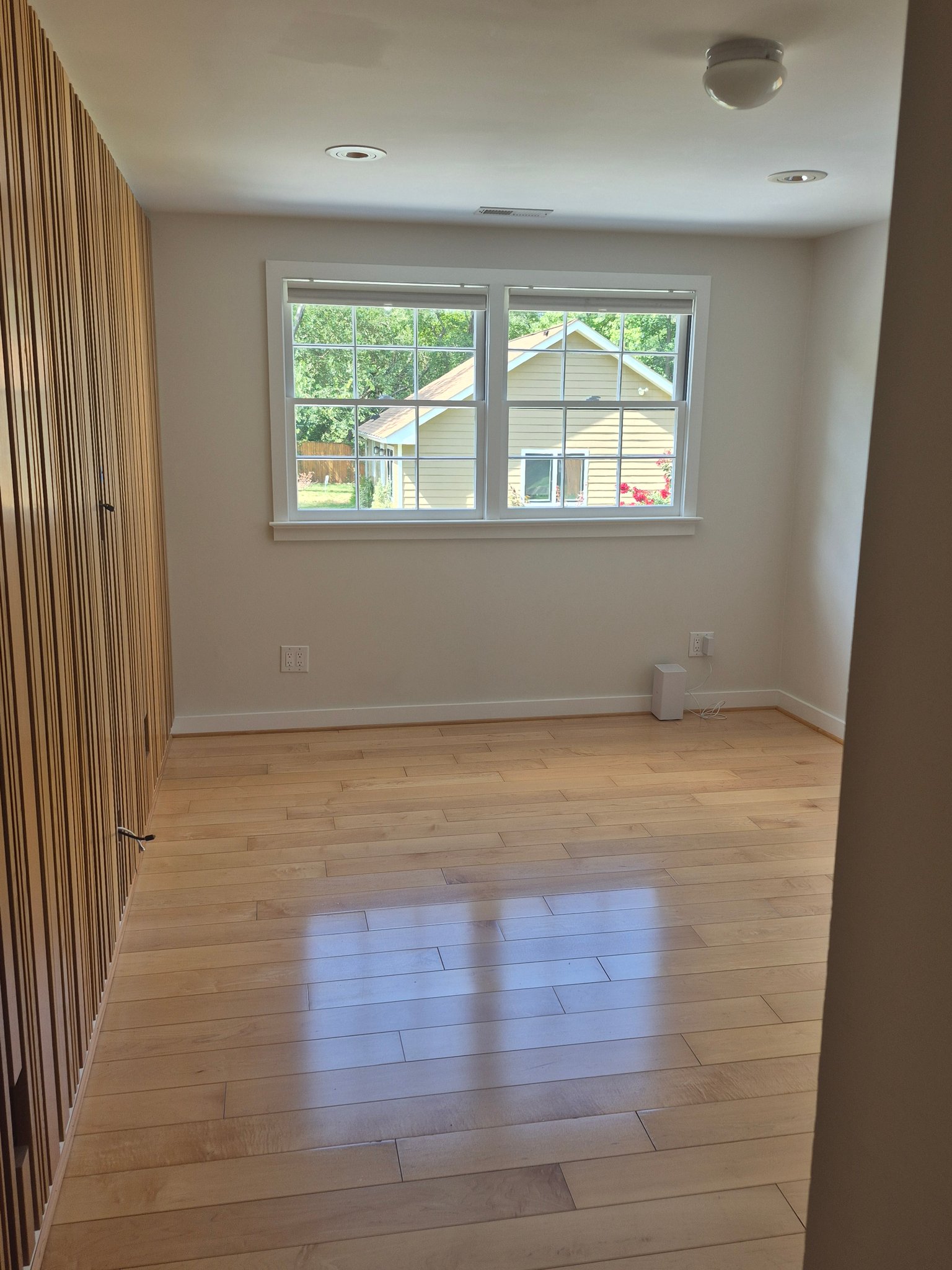 Lanham Multiplex: 9226 Fowler Ln