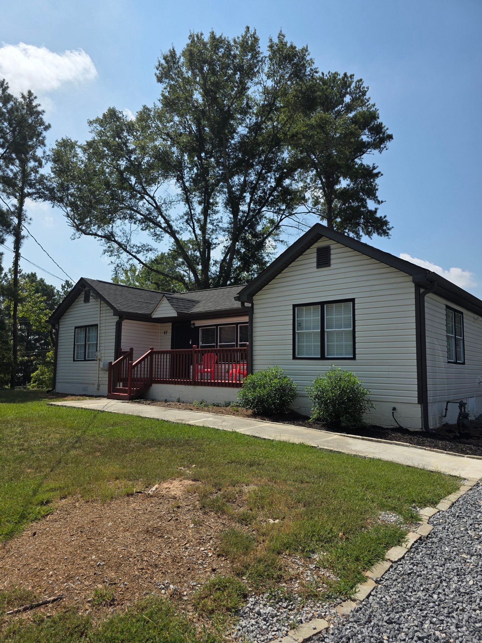 Austell House: 47 Hillcrest Dr SE
