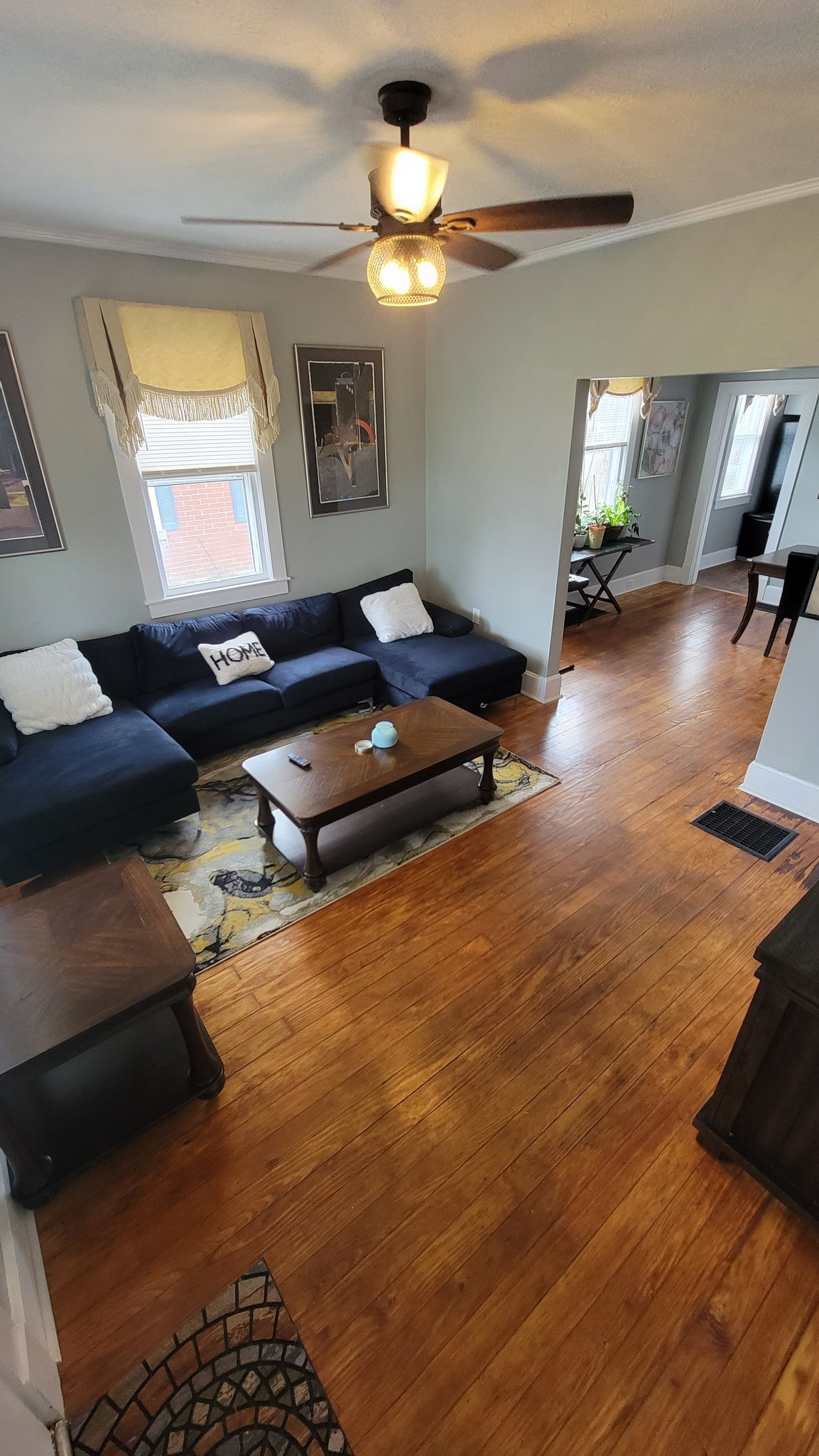 Lexington House: 137 Garrett Avenue