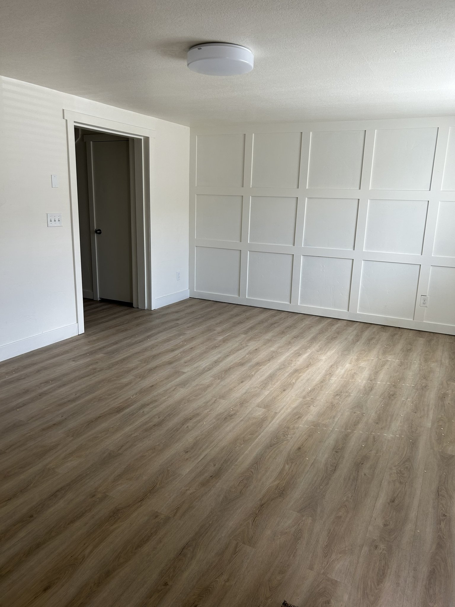 Ephraim Townhome: 258 E. Center St