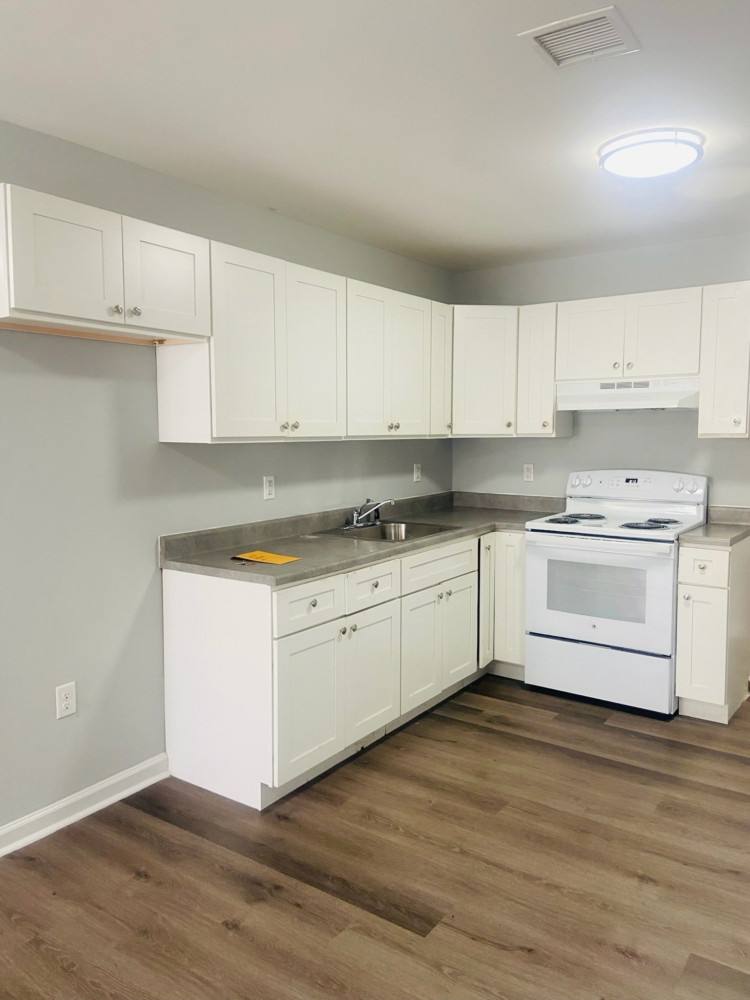 Paterson Apartment: 49-51 Graham ave, Paterson, NJ