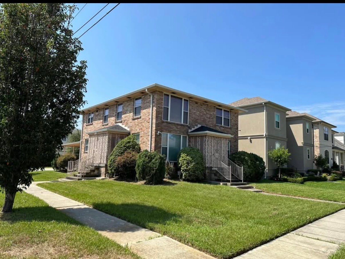 New Orleans Apartment: 125 Walker St
