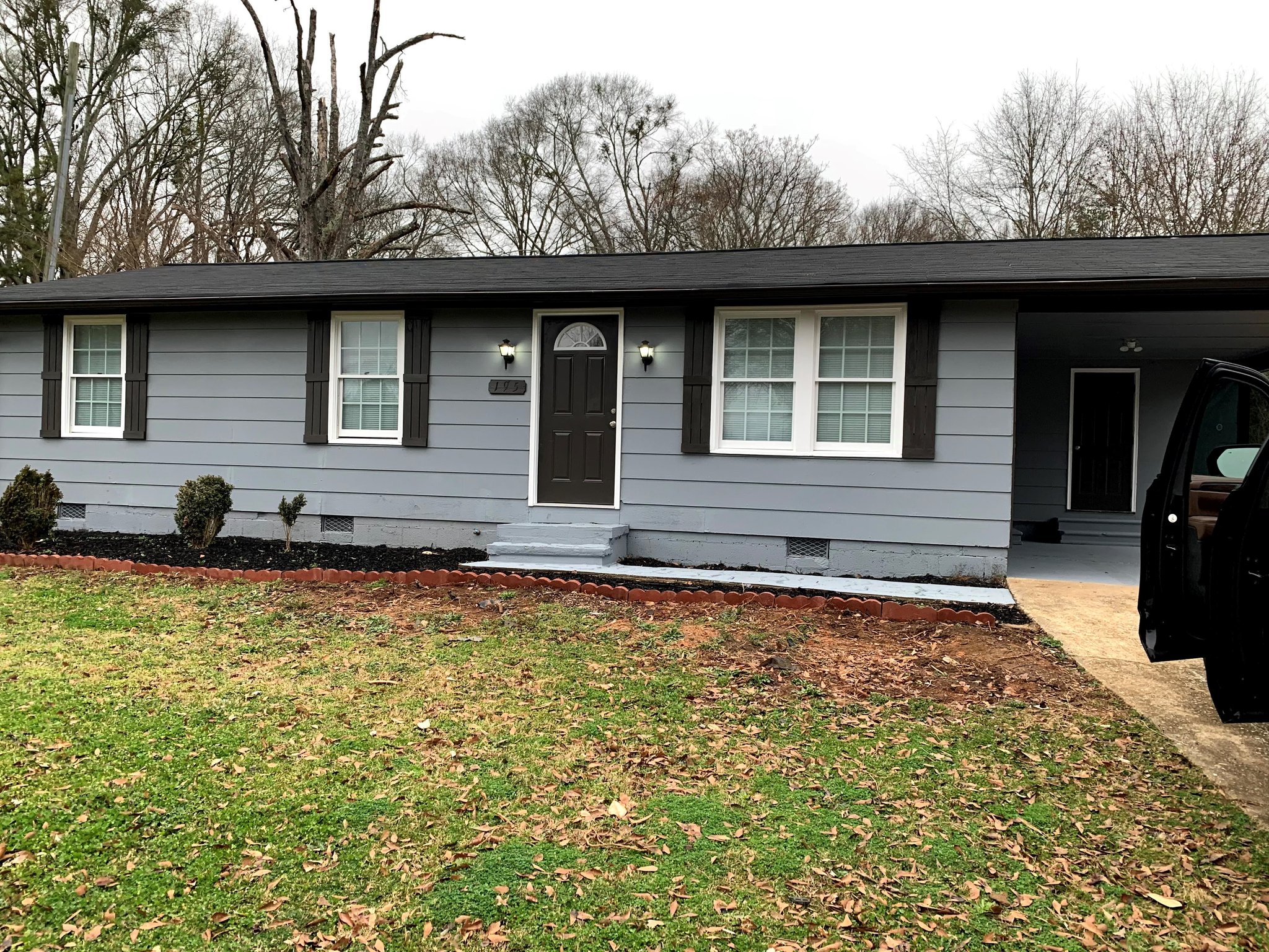 McDonough House: 195 King Blvd