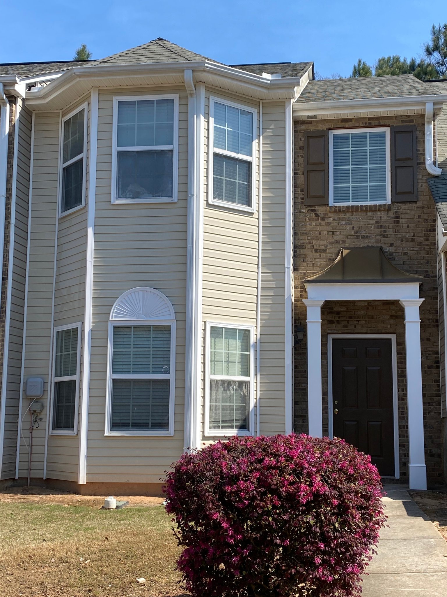 Fairburn Townhome: 5240 Lincoln Dr