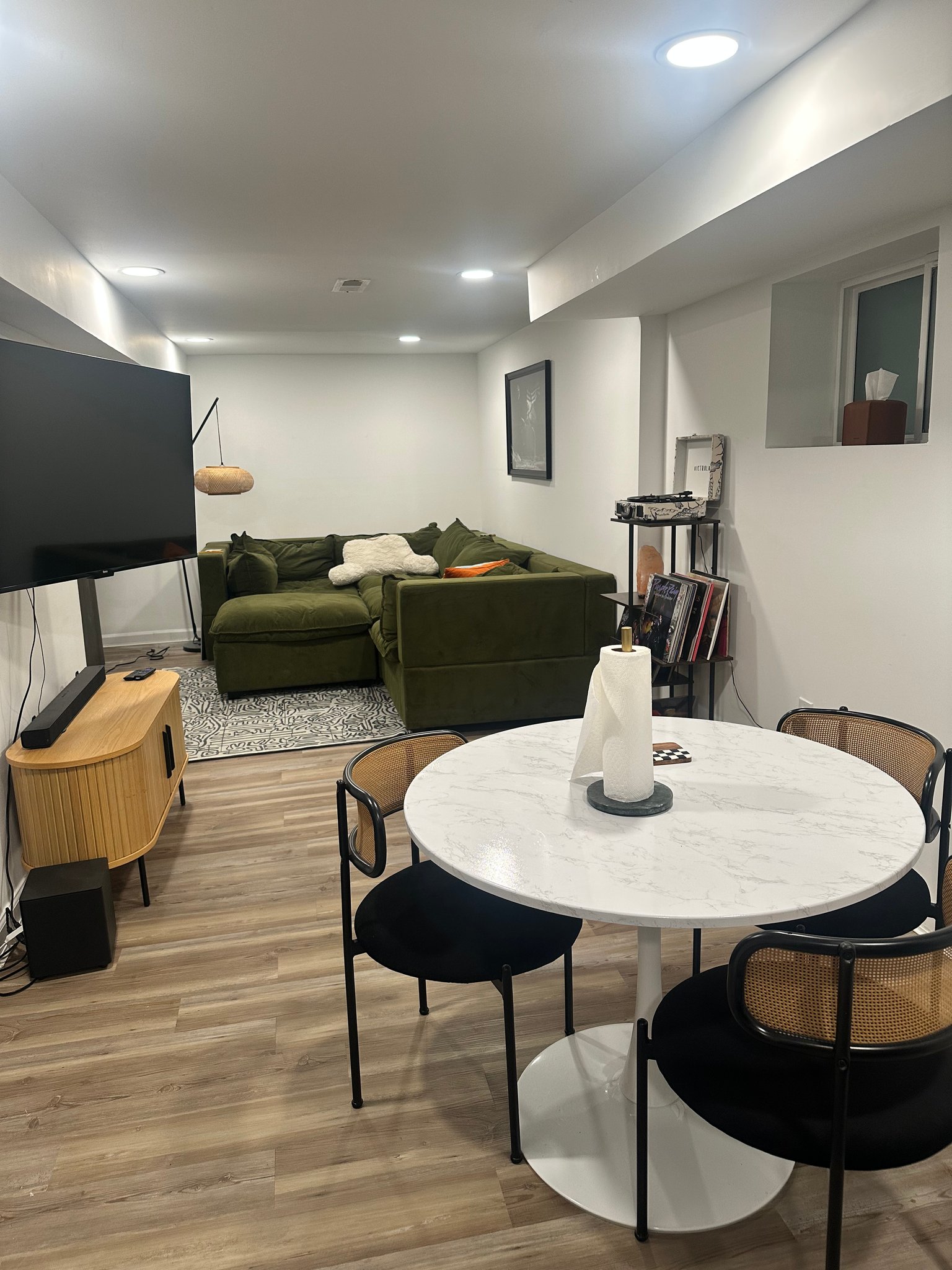 Washington House: 4126 Meade St NE