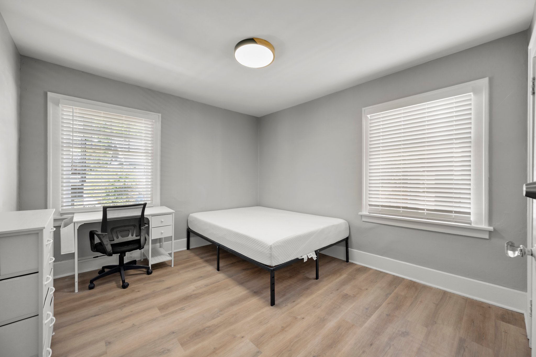 Seattle Single Room: 4525 5th Ave NE