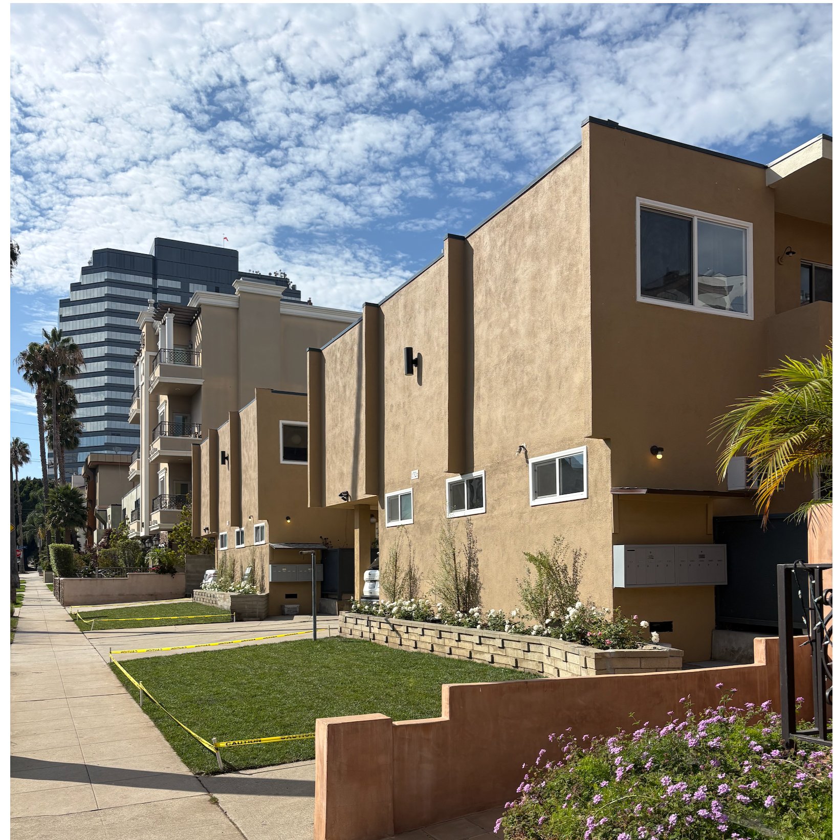 Los Angeles Apartment: 1322 Amherst Ave, Los Angeles, CA 90025