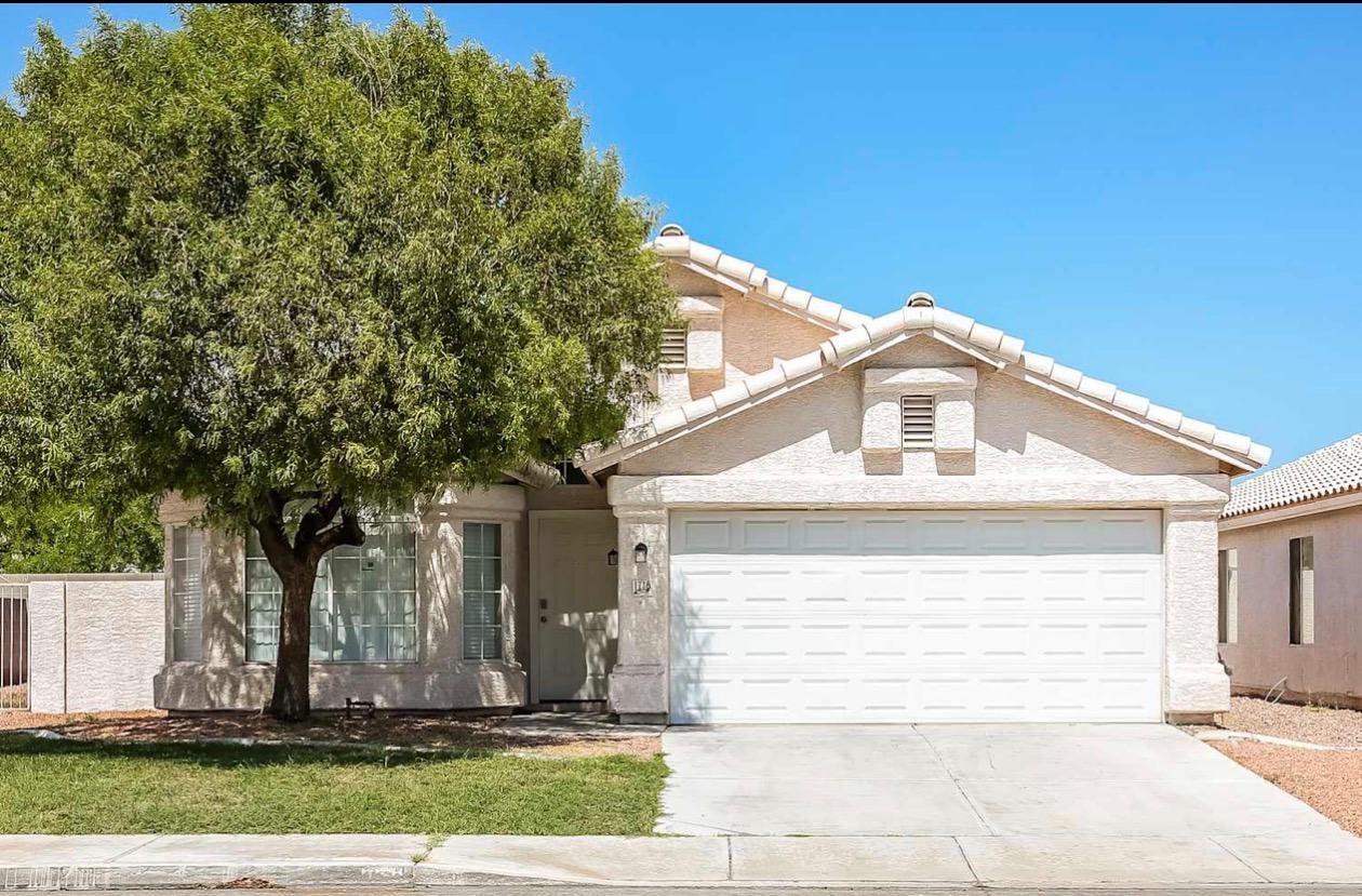 las vegas House: 1953 Bookbinder Dr