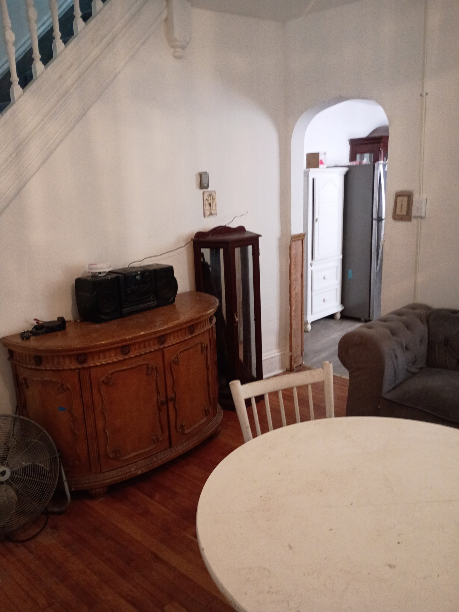 Trenton Single Room: 989 S Broad St