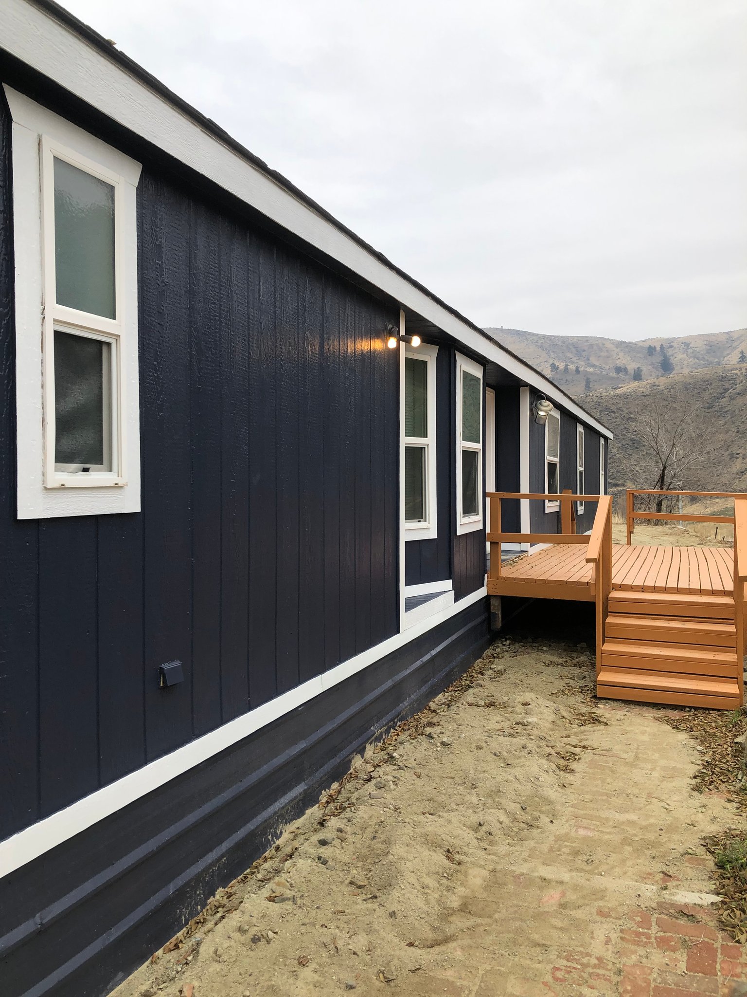 Wenatchee House: 2414 Number 2 Canyon Rd