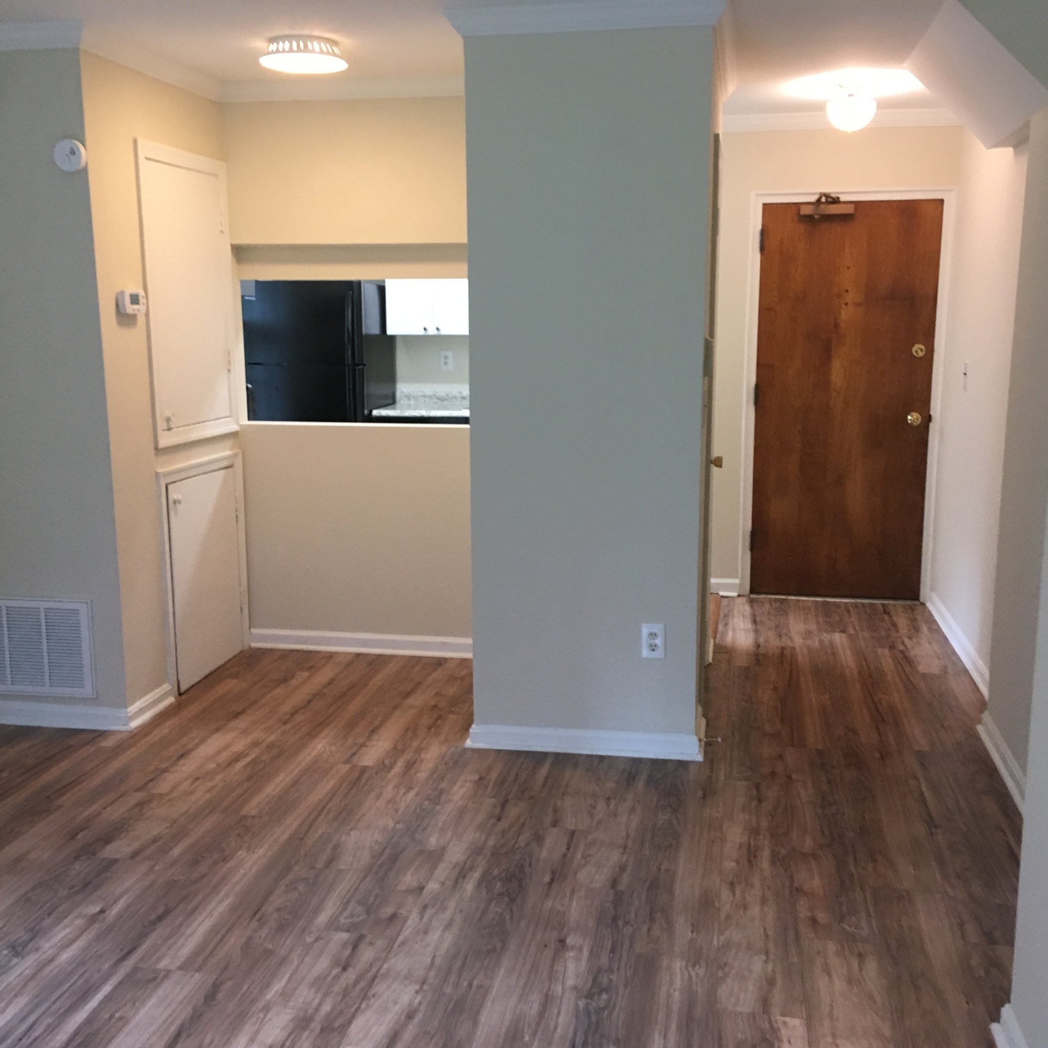 Washington Condo: 2055 38th St SE