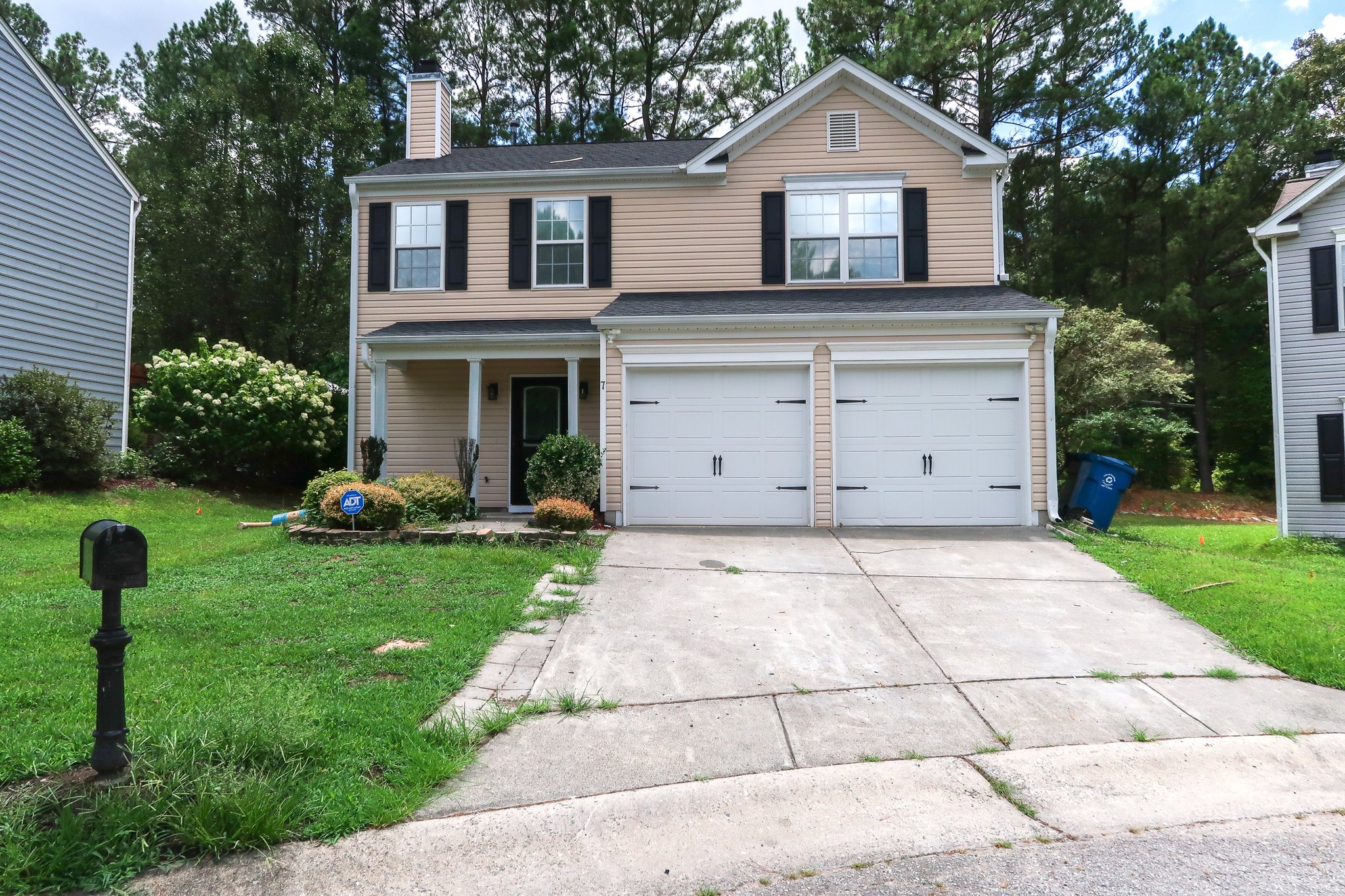 Durham House: 7 Duxford Ct