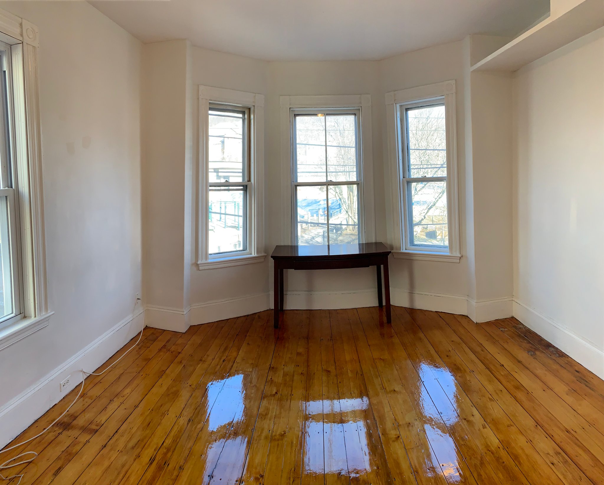 Jamaica Plain Apartment: 120 Minden St