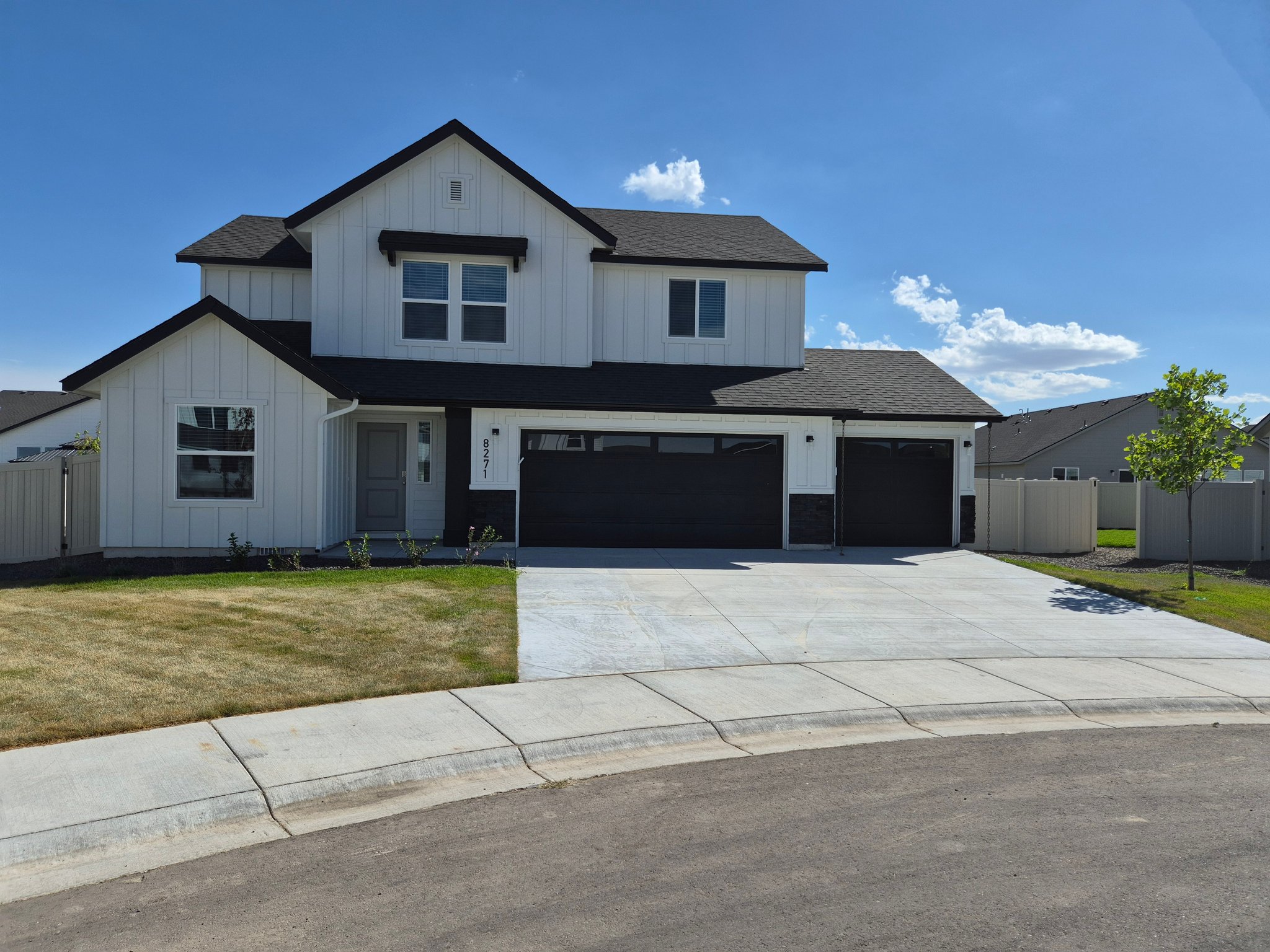 Nampa House: 8271 East Presley Court