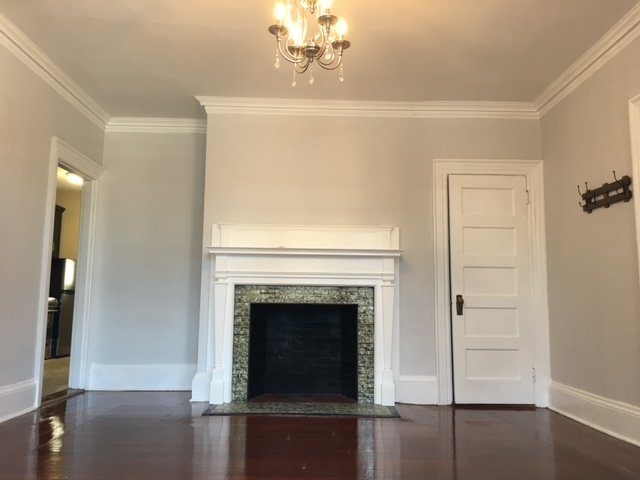 Providence Apartment: 374 Lloyd Ave