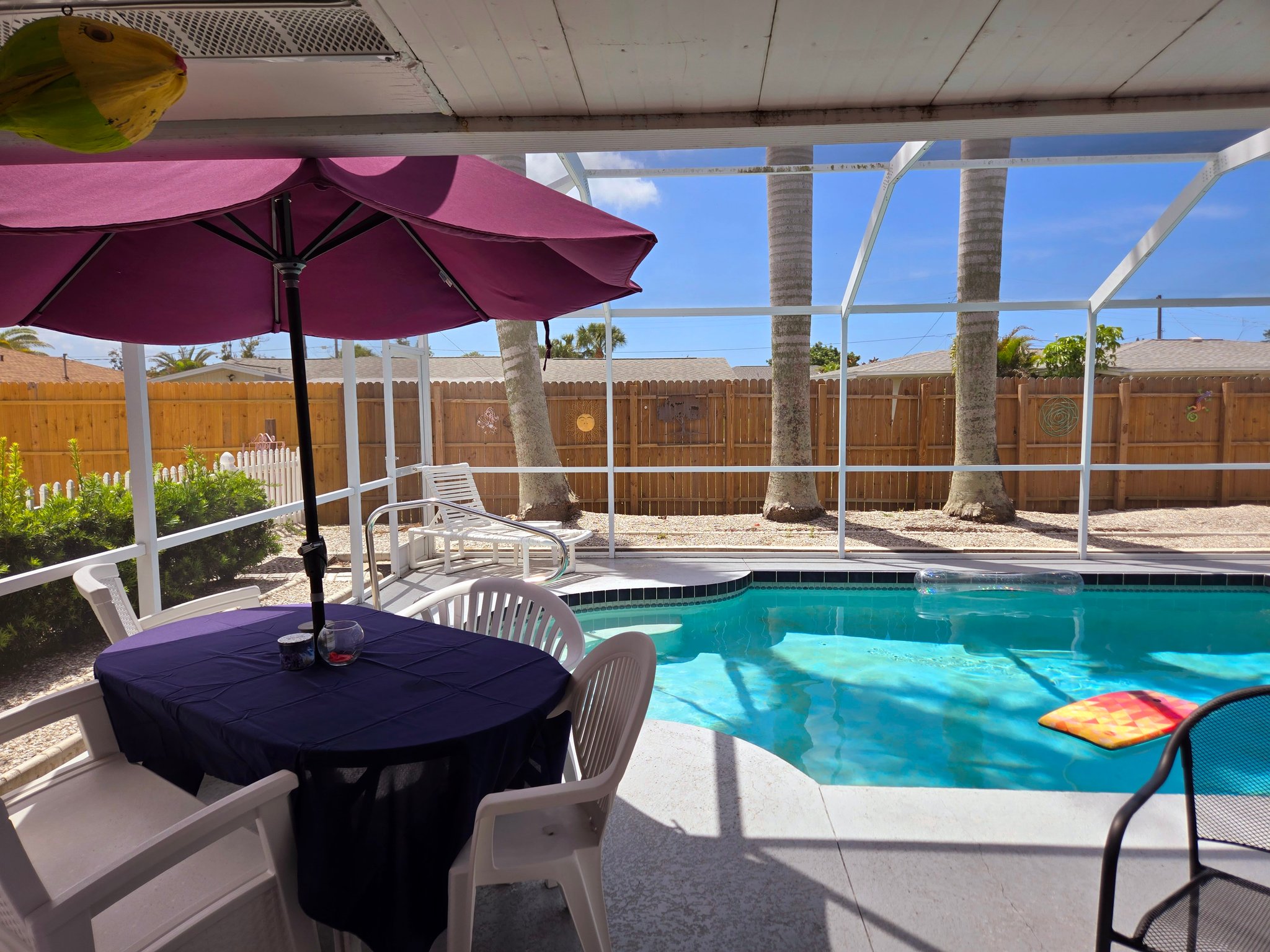 Venice House: 440 Driftwood Rd
