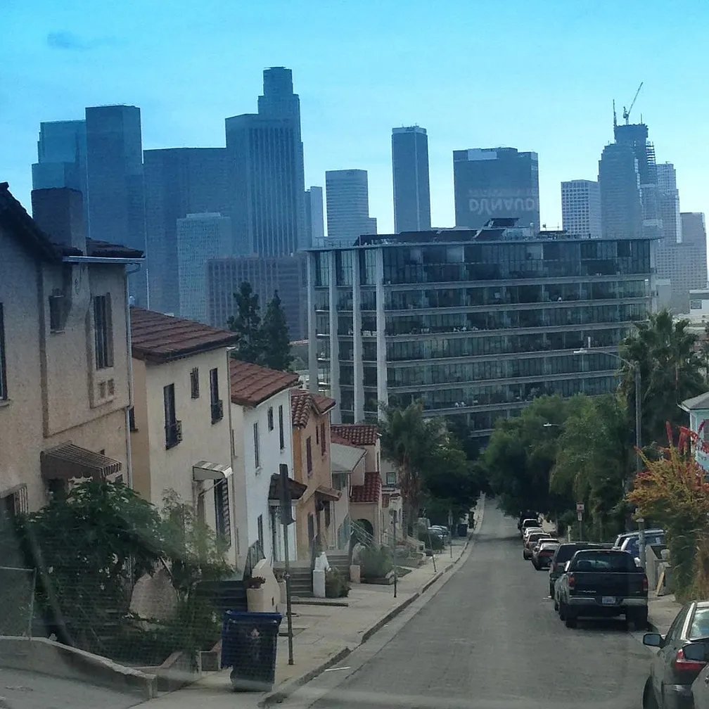 Los Angeles Apartment: 972 Marview Ave