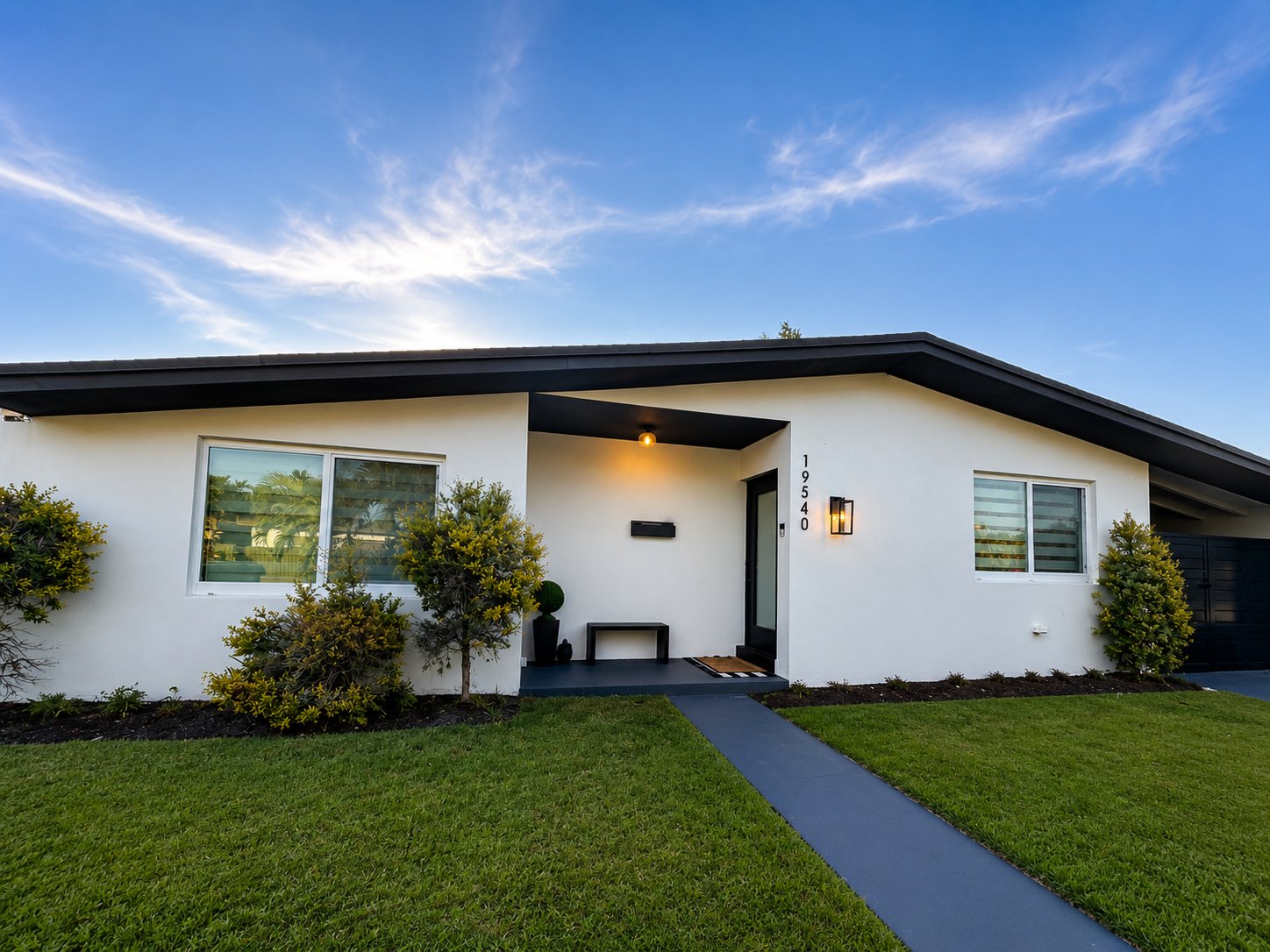 Miami House: 19540 Christmas Rd